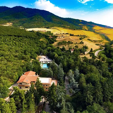 Il Castagneto Hotel-3